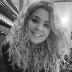 Meet your Posher, Nazira